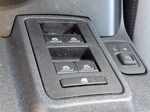 Used 2024 Ford Bronco Big Bend w/ Sasquatch Package image 26