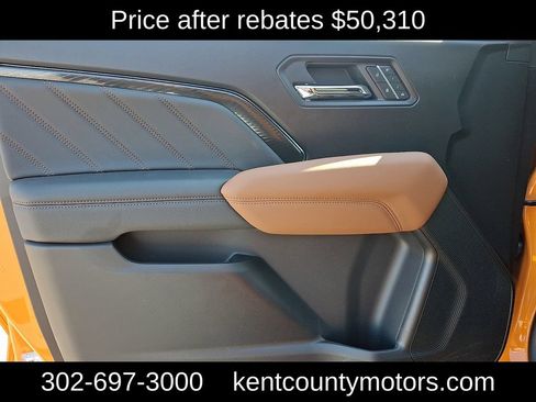 New 2026 GMC Canyon AT4 w/ Technology Plus Package AWD/4WD image 11