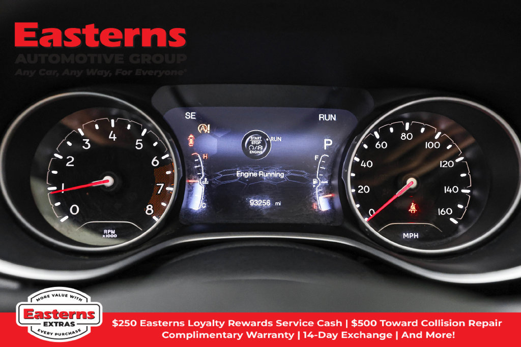 Used 2018 Jeep Compass Latitude w/ Popular Equipment Group AWD/4WD image 19