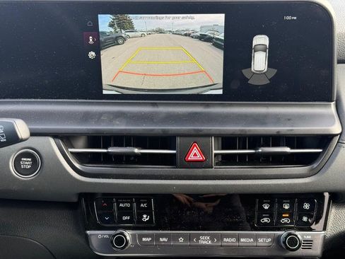 Used 2025 Kia Seltos SX image 20