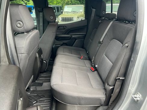 Used 2023 Chevrolet Colorado Trail Boss AWD/4WD image 18