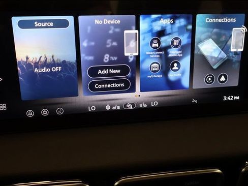 New 2026 Nissan Sentra SR w/ SR Premium Package FWD image 22