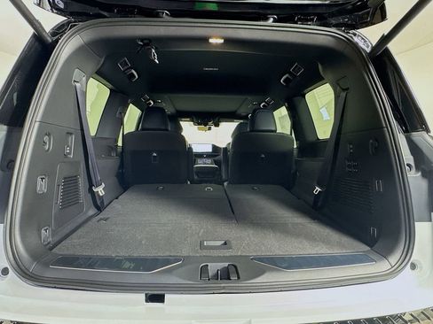 New 2026 INFINITI QX80 4WD image 33