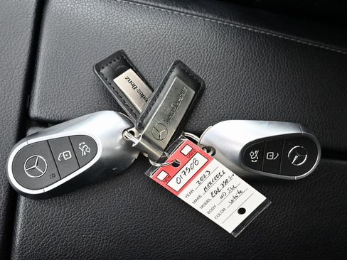 Used 2023 Mercedes-Benz EQE 350+ 4MATIC SUV image 33