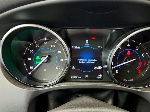 Used 2017 Jaguar F-PACE Prestige AWD/4WD image 13