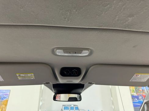 Used 2019 Ford Transit 350 XL image 39