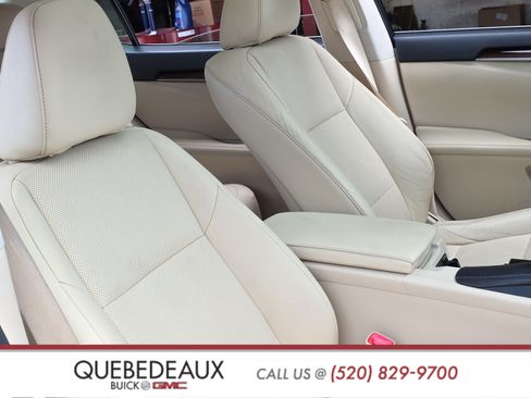 Used 2014 Lexus ES 350 w/ Luxury Package FWD image 30