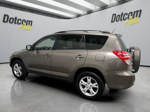 Used 2012 Toyota RAV4 4WD image 4