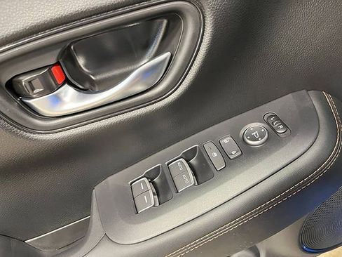 New 2026 Honda HR-V Sport image 14