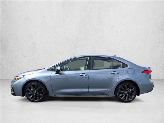Used 2026 Toyota Corolla SE w/ SE Premium Package FWD image 9