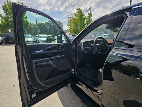 New 2026 Cadillac Escalade IQ Luxury 1 image 24