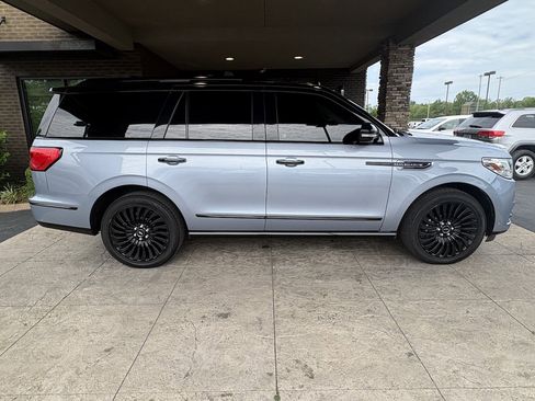 Used 2019 Lincoln Navigator Black Label w/ Cargo Package AWD/4WD image 5