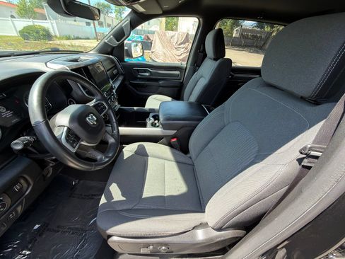 Used 2022 RAM 1500 Big Horn AWD/4WD image 18
