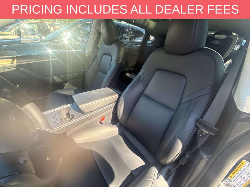 Used 2023 Tesla Model Y Long Range AWD/4WD image 23