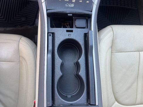 Used 2015 Lincoln MKZ Hybrid w/ Equipment Group 202A Reserve image 29