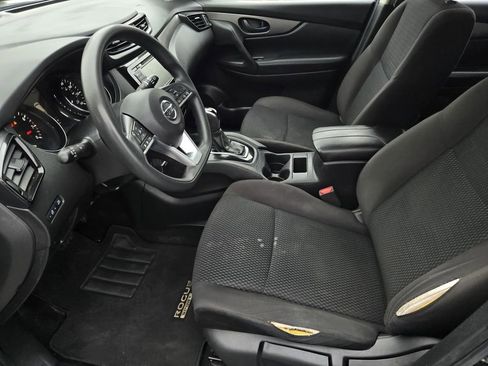 Used 2020 Nissan Rogue Sport S FWD image 19