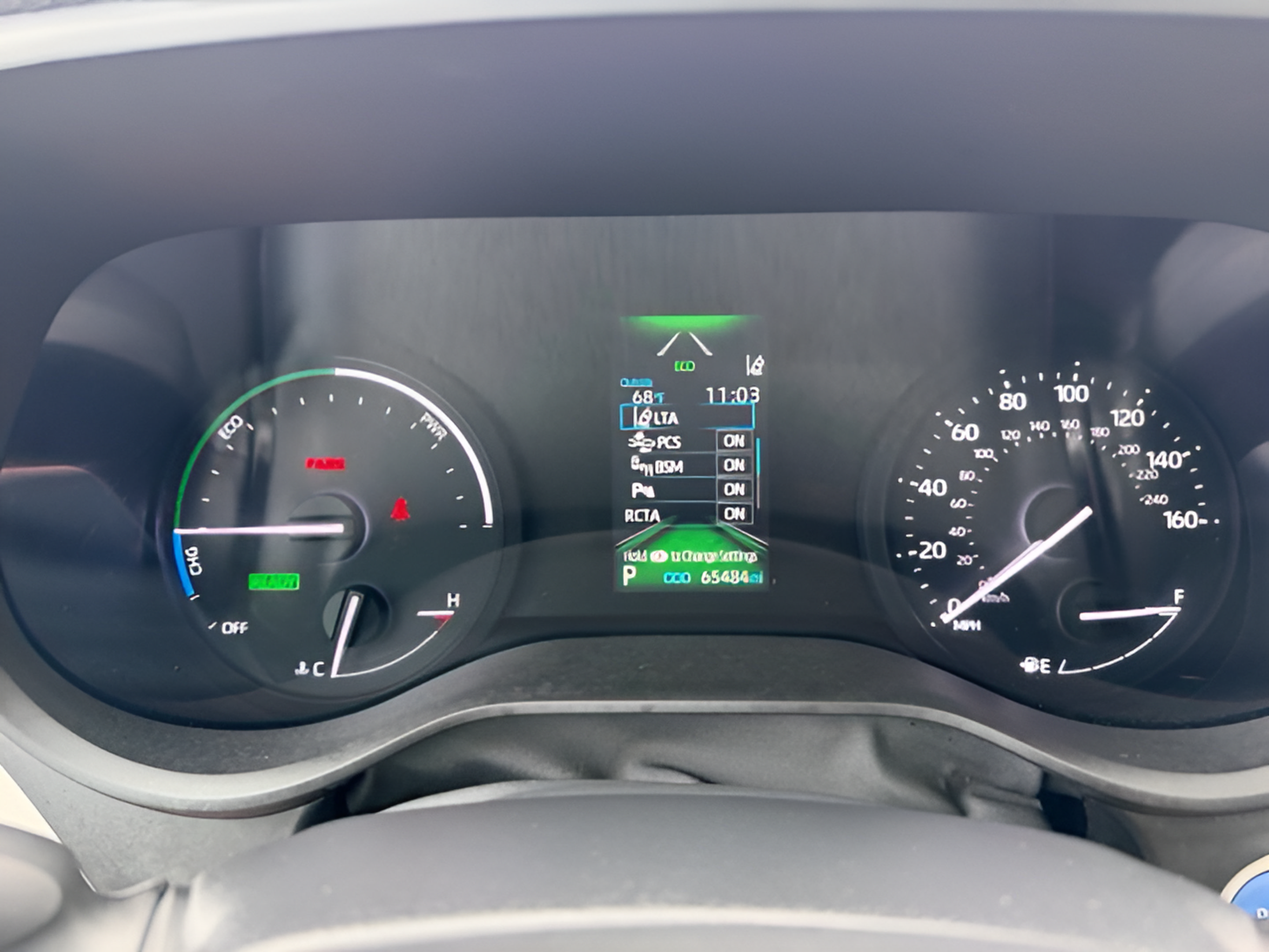 Used 2023 Toyota Sienna XLE AWD/4WD image 15