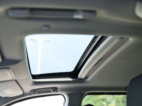 Used 2025 Honda CR-V EX image 20
