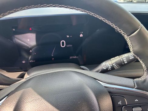 Used 2025 Buick Encore GX Preferred FWD image 39