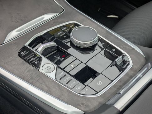 New 2026 BMW X5 xDrive50e w/ M Sport Package image 26