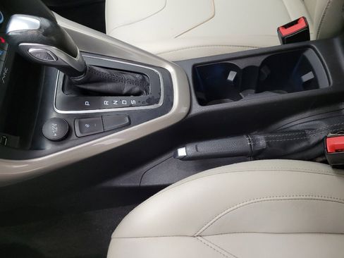 Used 2018 Ford Focus Titanium image 26