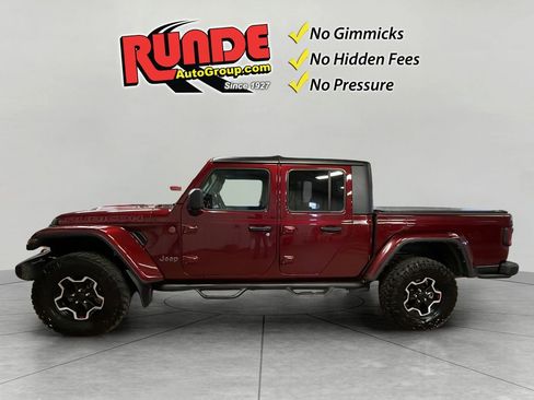 Used 2021 Jeep Gladiator Rubicon image 2