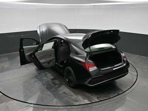 New 2026 Hyundai Elantra Sport image 39