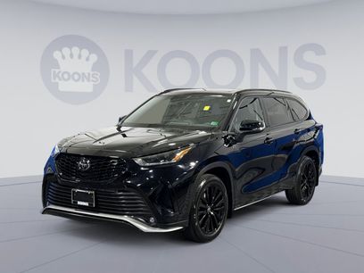 Used 2024 Toyota Highlander XSE