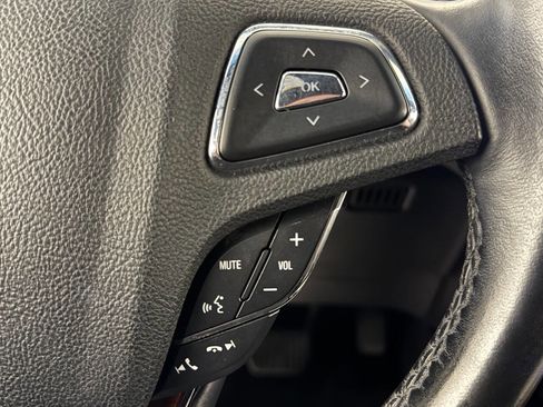 Used 2017 Lincoln MKX Reserve w/ Lincoln MKX Climate Package image 30