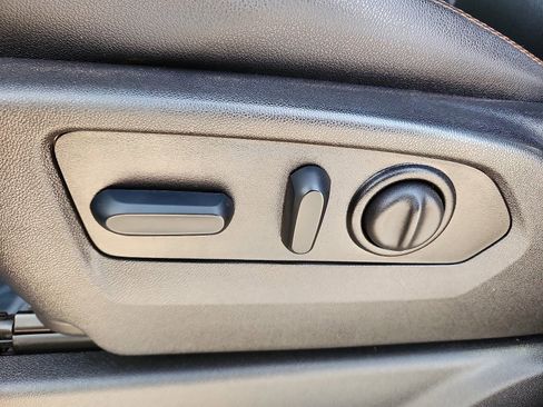 Used 2023 GMC Sierra 2500 AT4 w/ AT4 Premium Plus Package image 13