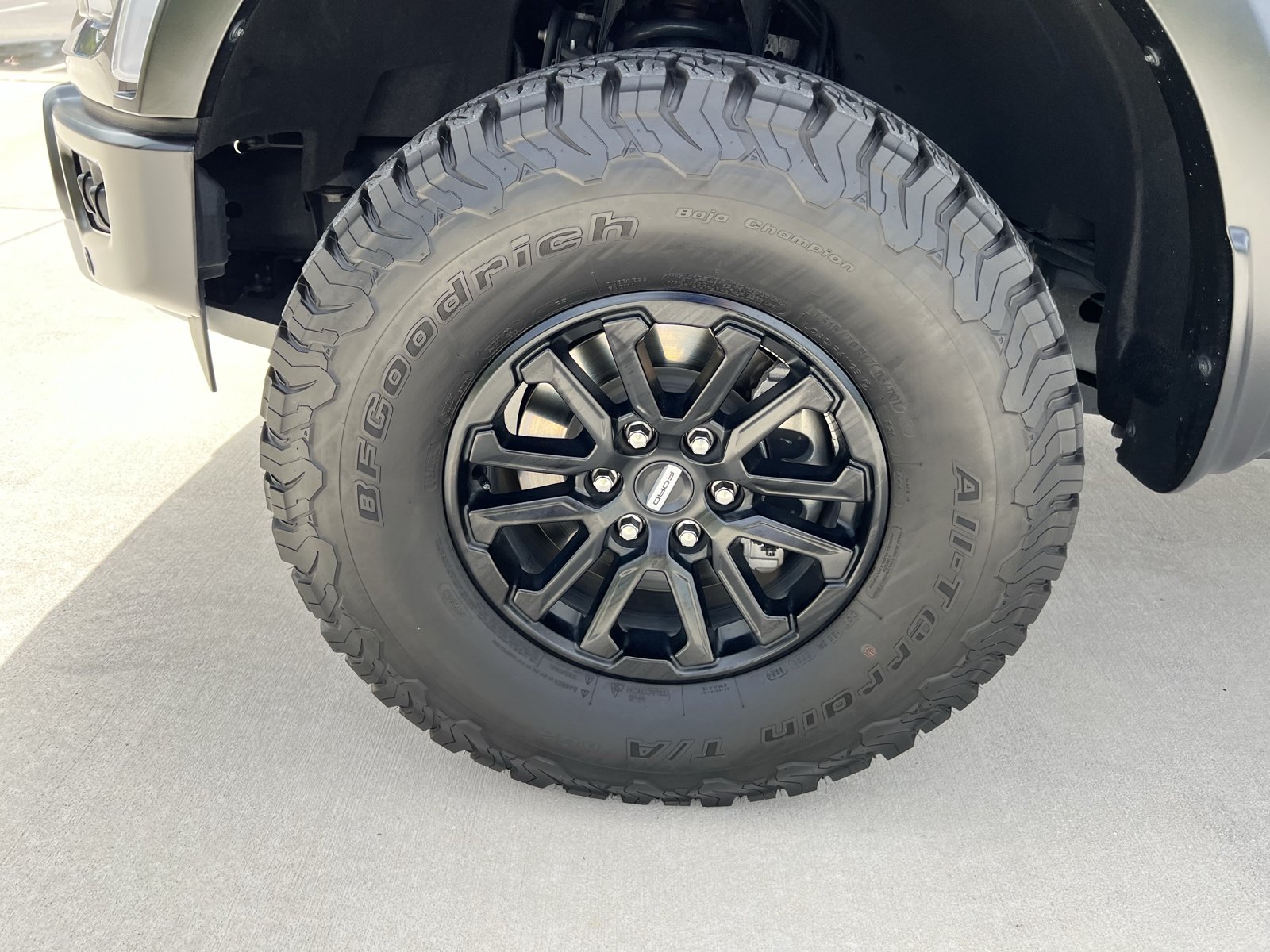 Used 2024 Ford F150 Raptor AWD/4WD image 12