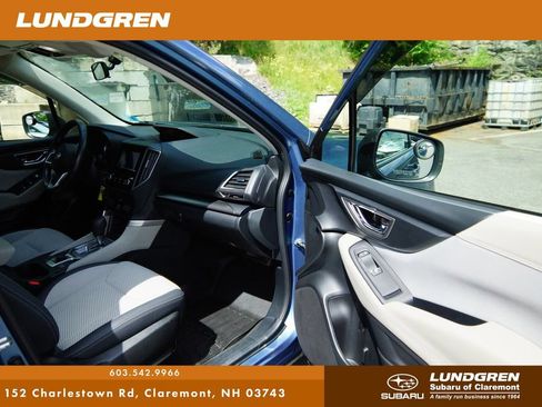 Used 2019 Subaru Forester Premium w/ All-Weather Package AWD/4WD image 8