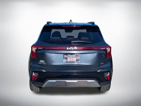 Used 2024 Kia Seltos SX AWD/4WD image 4
