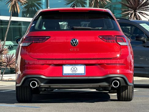 New 2025 Volkswagen GTI SE image 6