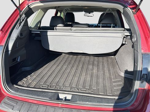 Used 2015 Subaru Outback 3.6R Limited image 12