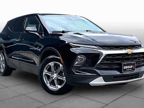 Used 2024 Chevrolet Blazer LT AWD/4WD image 5