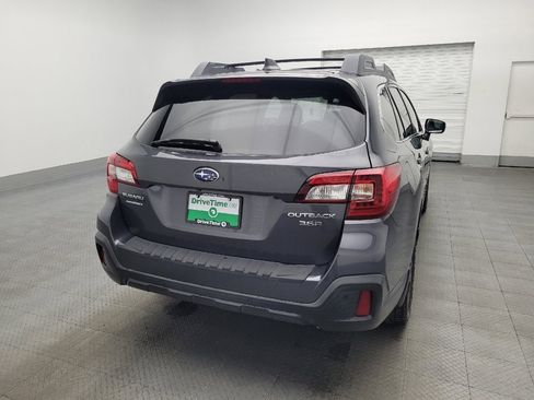 Used 2019 Subaru Outback 3.6R Limited image 7