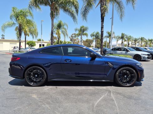 Used 2026 BMW M4 Competition RWD image 11