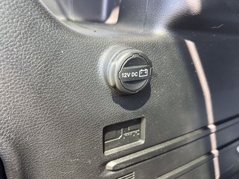 Used 2018 Jeep Wrangler Unlimited Sport S AWD/4WD image 7