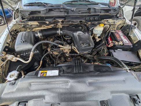 Used 2016 RAM 1500 Express image 8