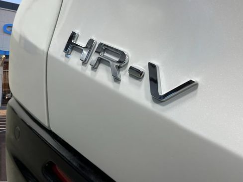 New 2027 Honda HR-V EX-L image 6
