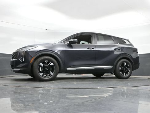 Used 2026 Kia Sportage LX FWD image 43