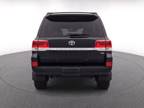 Used 2019 Toyota Land Cruiser AWD/4WD image 21