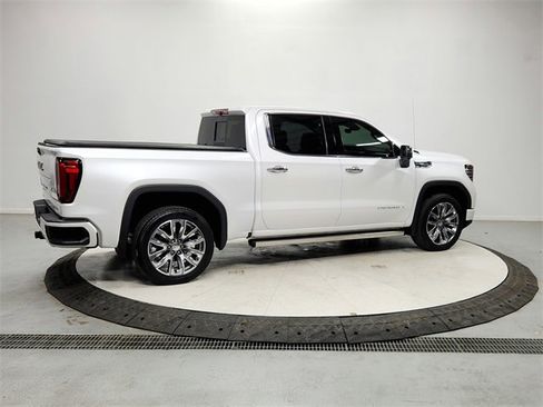 Used 2023 GMC Sierra 1500 Denali w/ Denali Reserve Package image 8