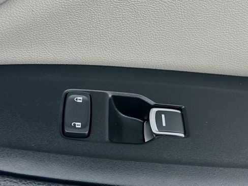 Used 2022 Honda Accord EX-L image 29