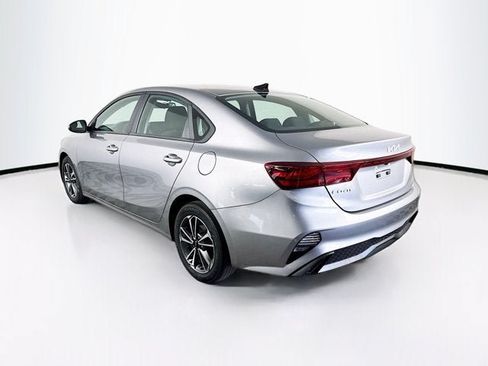 Certified 2023 Kia Forte LXS FWD image 7