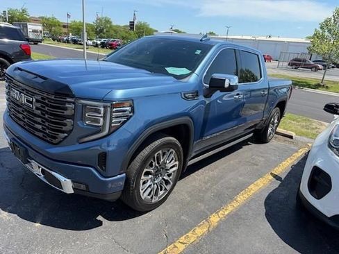 Used 2025 GMC Sierra 1500 Denali Ultimate AWD/4WD image 6