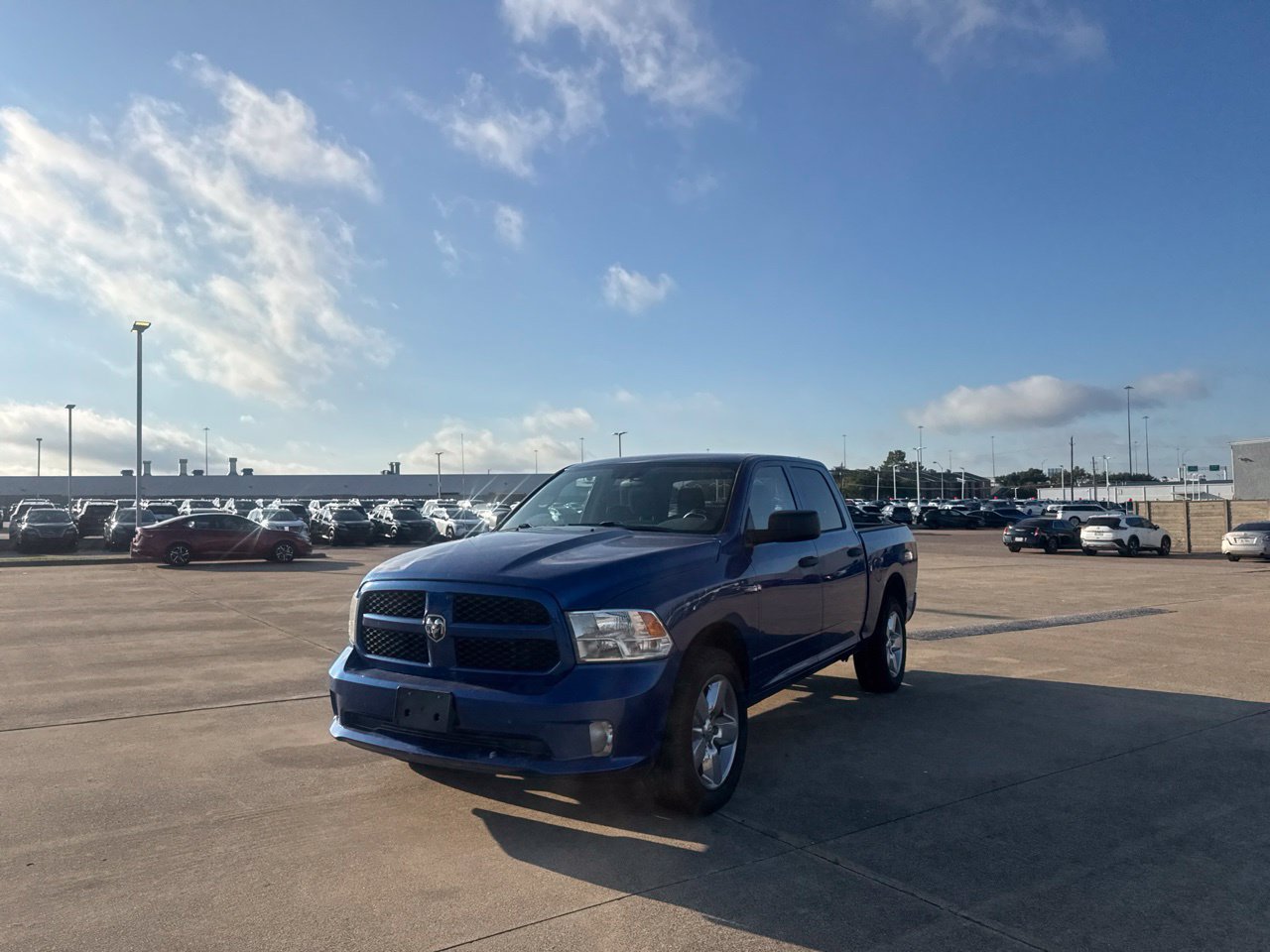 Used 2019 RAM 1500 Express w/ Express Value Package AWD/4WD image 14