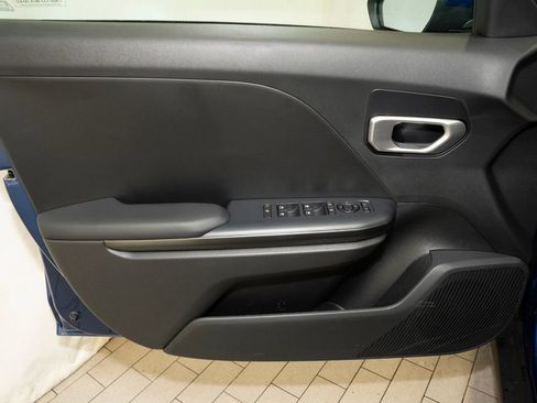 New 2026 Kia K4 LXS image 12