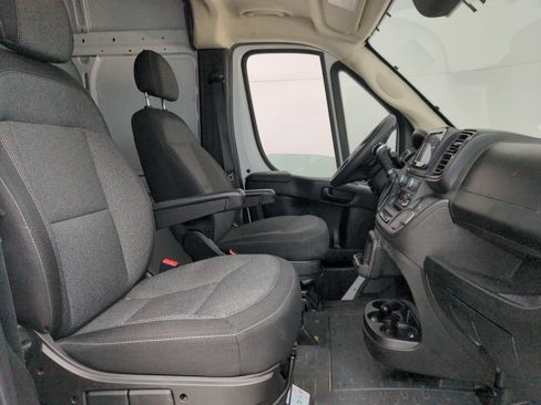 Used 2023 RAM ProMaster 3500 FWD image 23